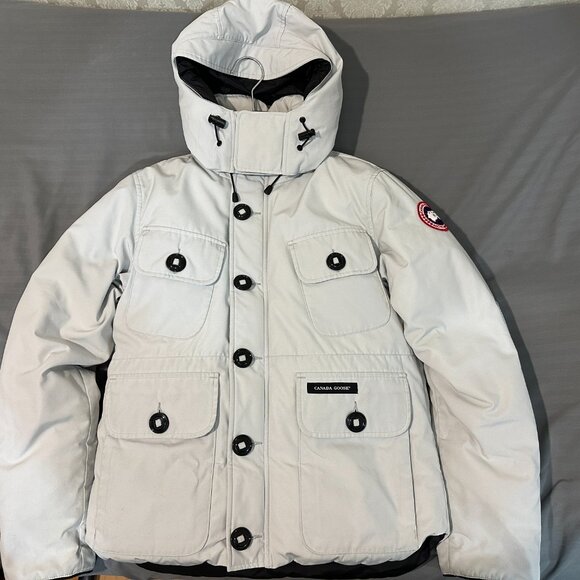 Canada Goose Selkirk Parka - Picture 2 of 16